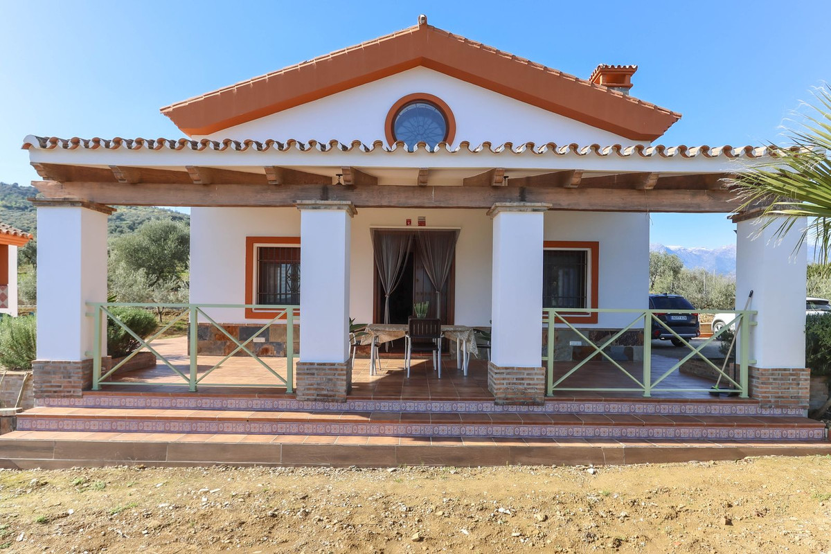 4 Bed Townhouse for sale in Guaro Costa Del Sol, Málaga, Spain