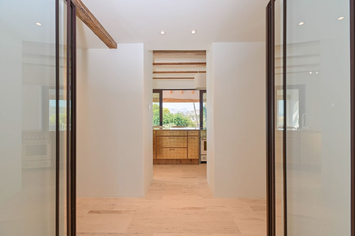 5 Bed Townhouse for sale in Benissa Costa Blanca, Alicante, Spain