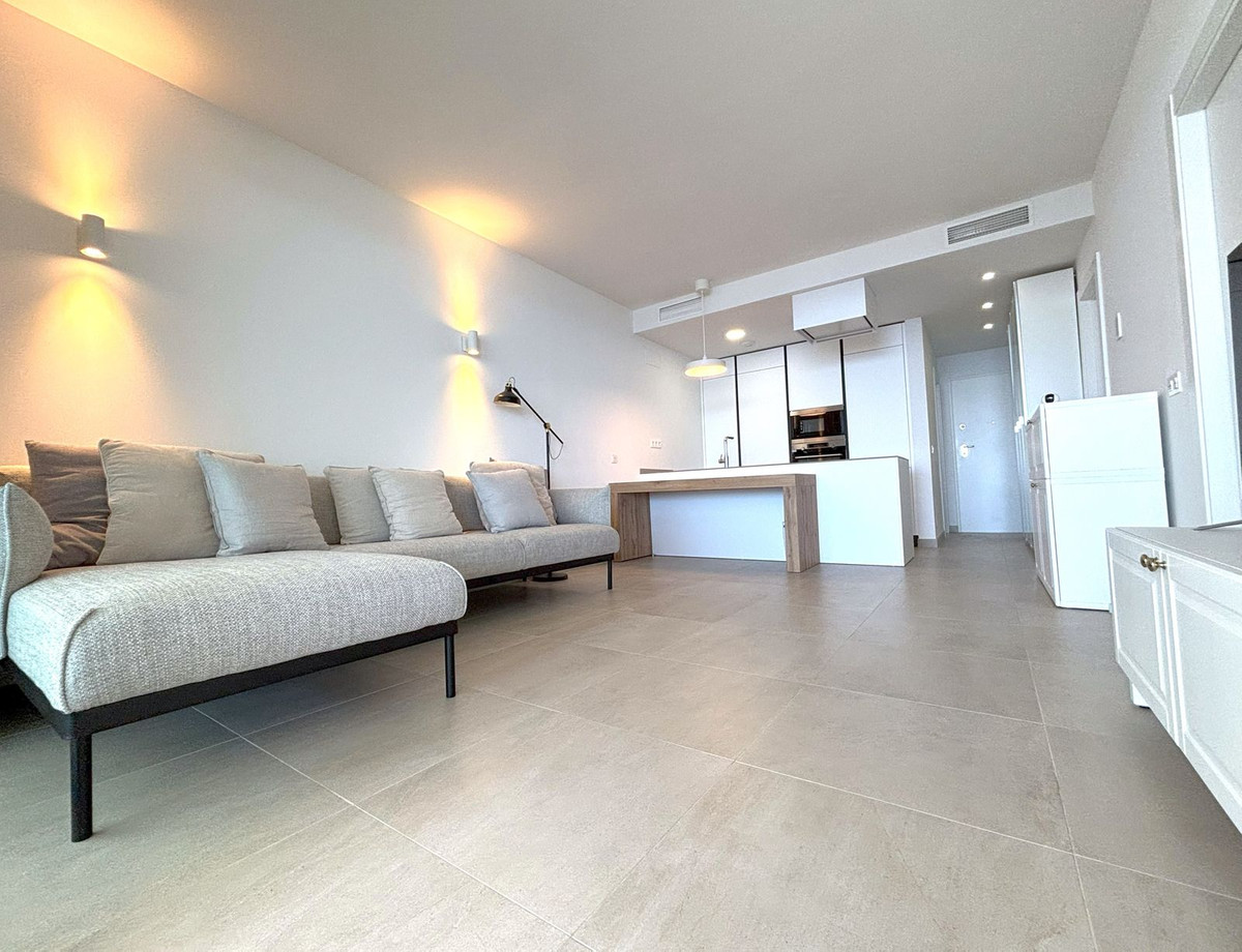 2 Bed Apartment for sale in Fuengirola Costa Del Sol, Málaga, Spain