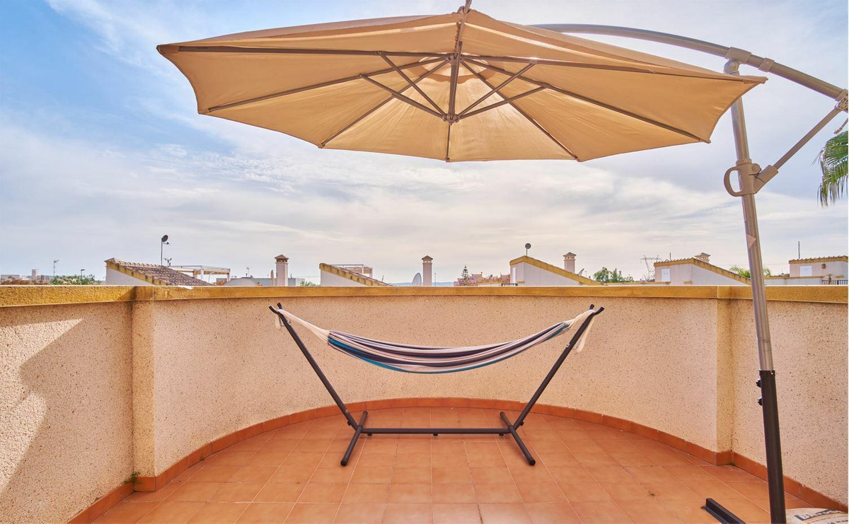 Se vende Villa - Chalet de 3 dormitorios en Costa Blanca, Alicante, España