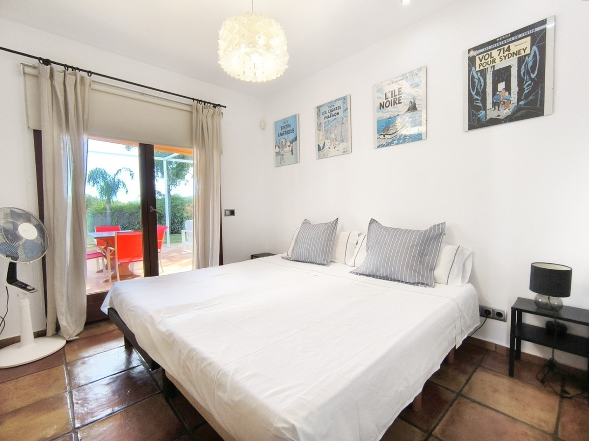 5 Bed Townhouse for sale in Ondara Costa Blanca, Alicante, Spain
