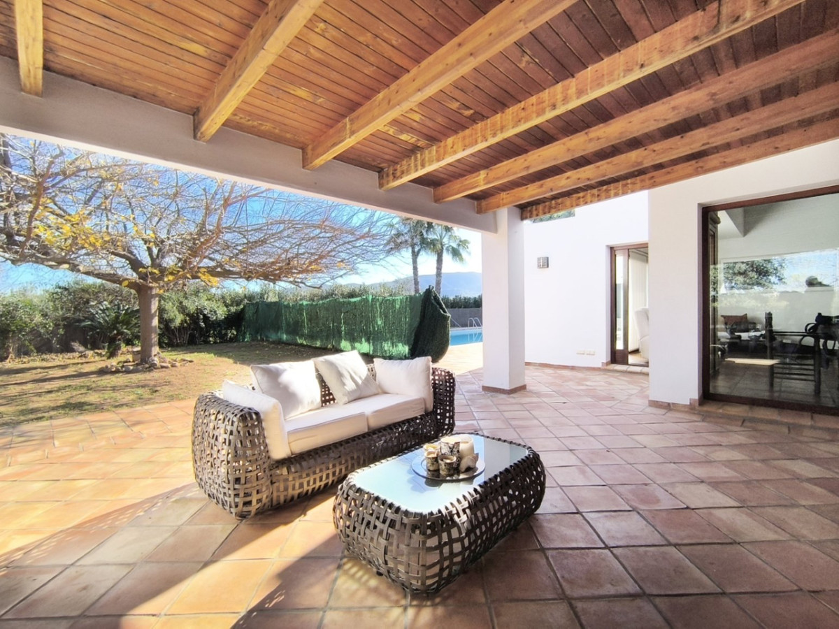 5 Bed Townhouse for sale in Ondara Costa Blanca, Alicante, Spain