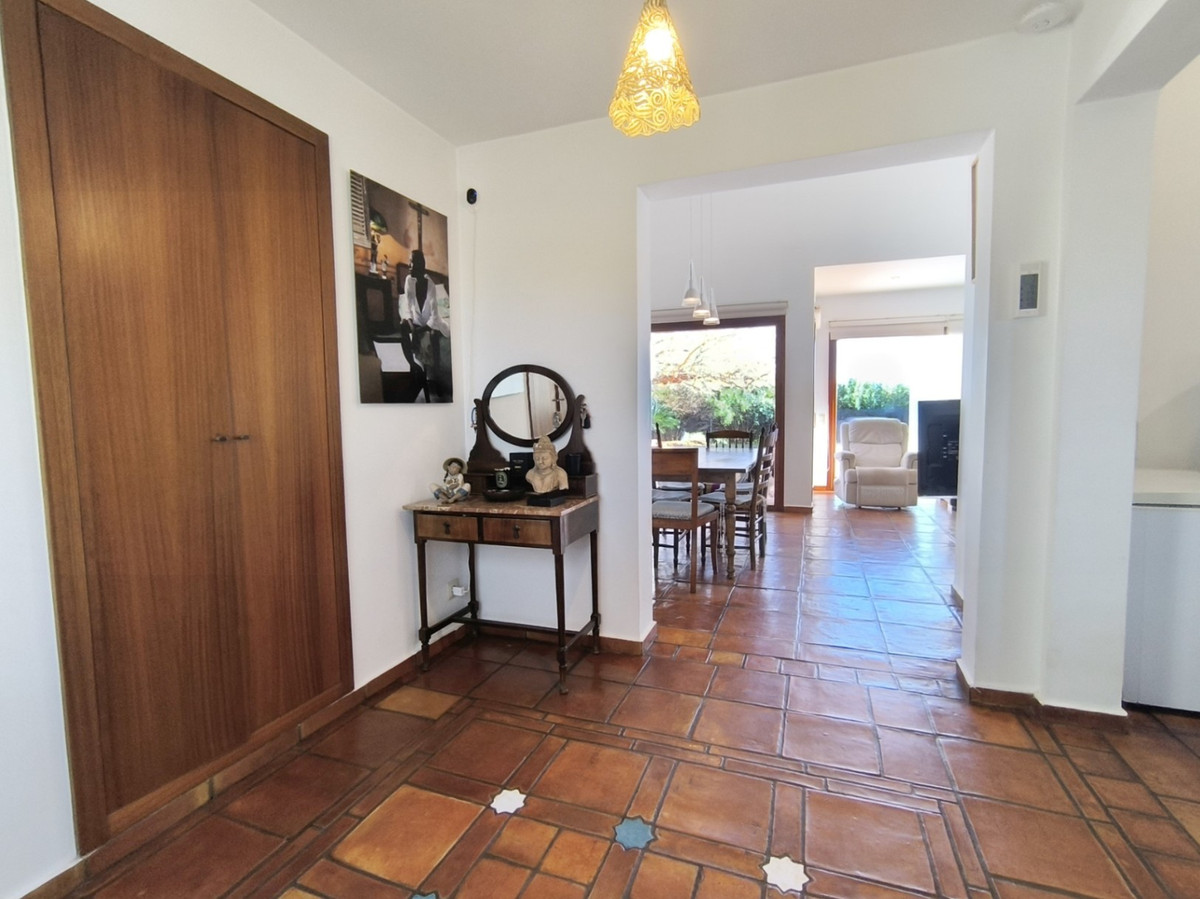 5 Bed Townhouse for sale in Ondara Costa Blanca, Alicante, Spain