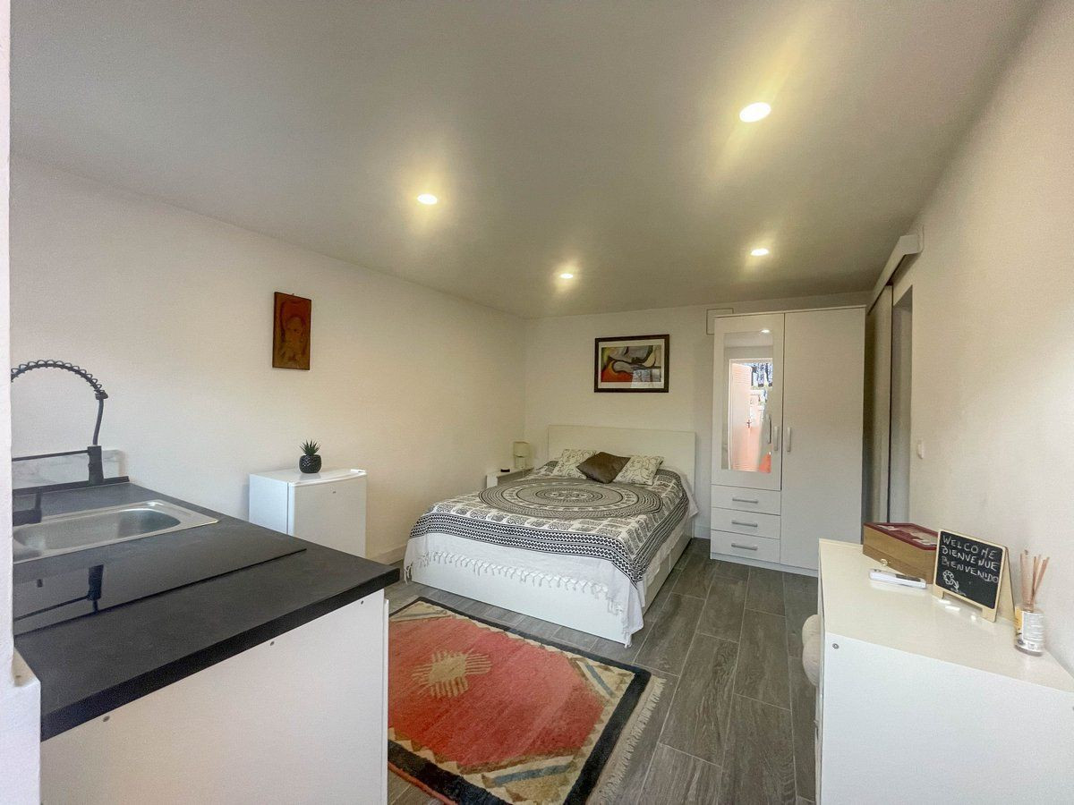 Se vende Villa - Chalet de 3 dormitorios en Costa Blanca, Alicante, España