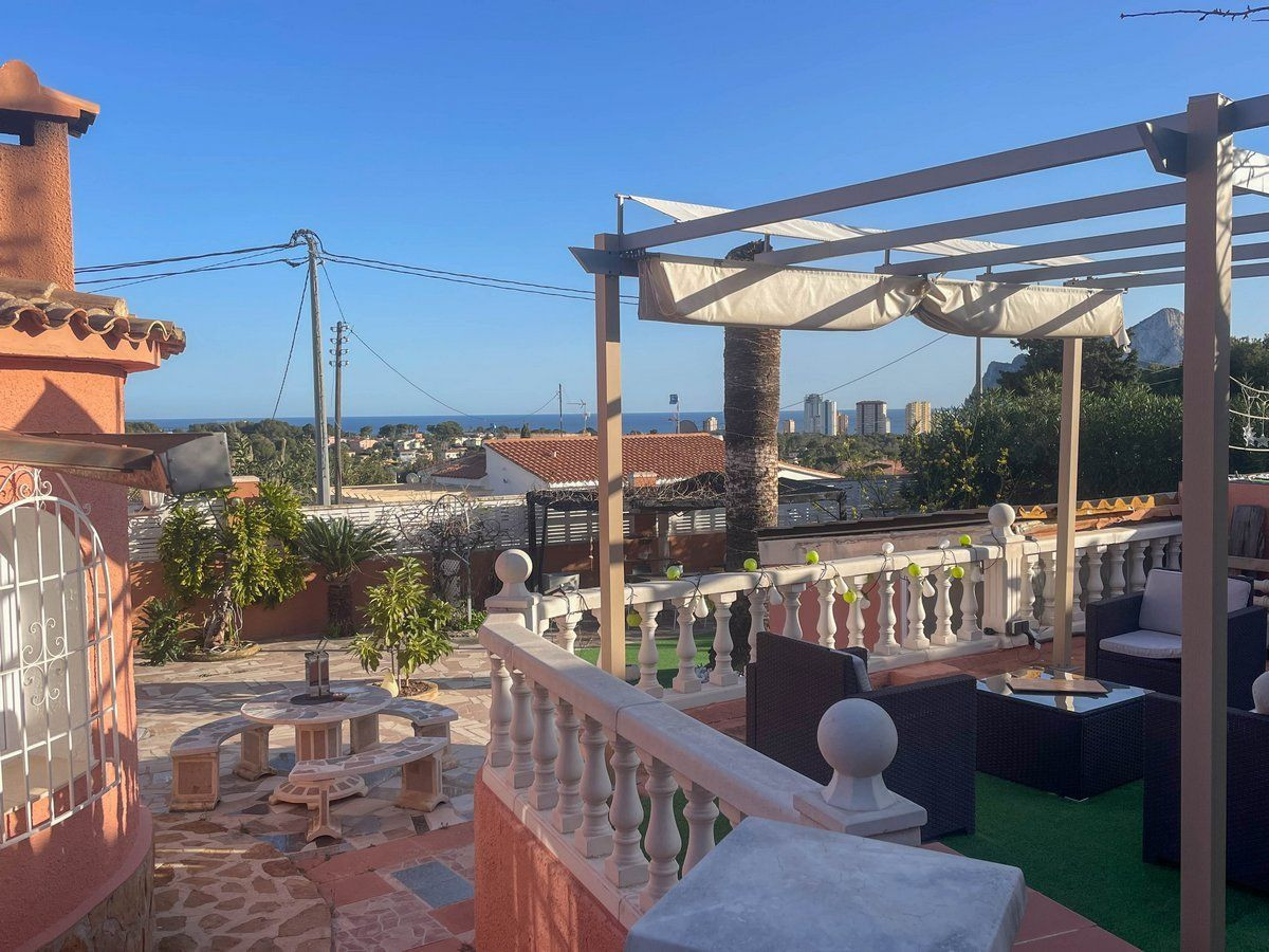 Se vende Villa - Chalet de 3 dormitorios en Costa Blanca, Alicante, España
