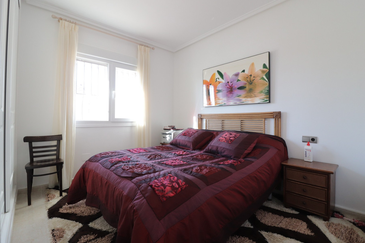 Se vende Villa - Chalet de 3 dormitorios en Costa Blanca, Alicante, España