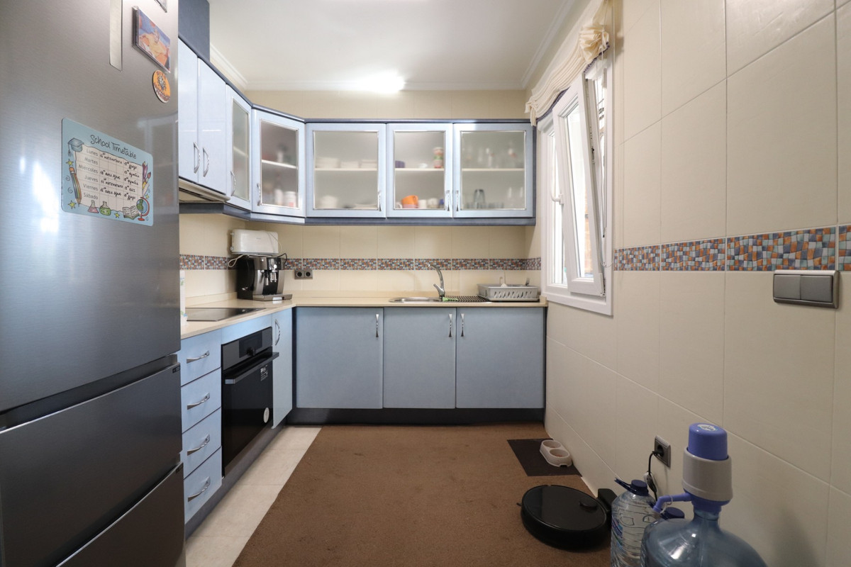 Se vende Villa - Chalet de 3 dormitorios en Costa Blanca, Alicante, España