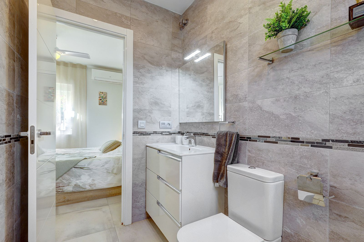 3 Bed Townhouse for sale in Torreblanca Costa Del Sol, Málaga, Spain