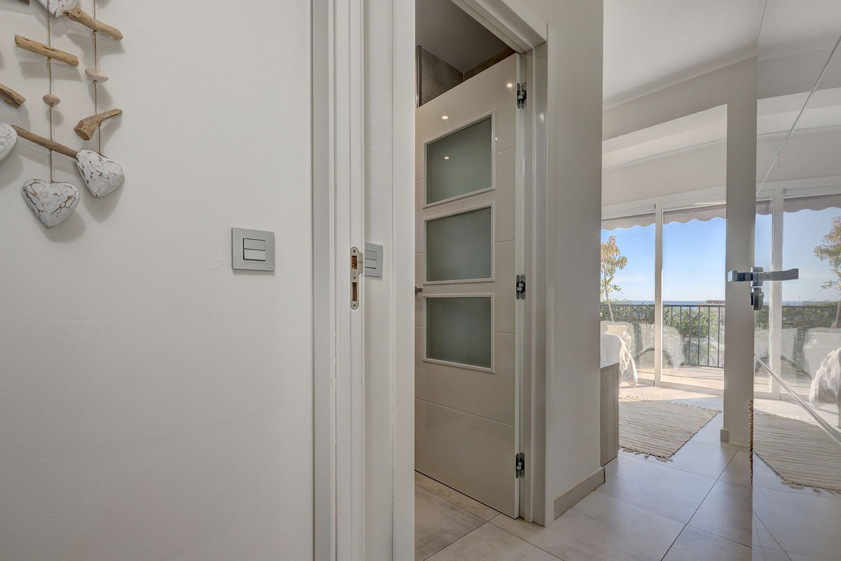 3 Bed Townhouse for sale in Torreblanca Costa Del Sol, Málaga, Spain