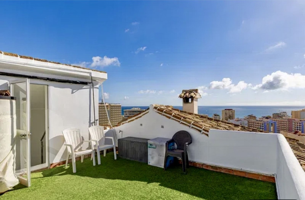 3 Bed Townhouse for sale in Torreblanca Costa Del Sol, Málaga, Spain