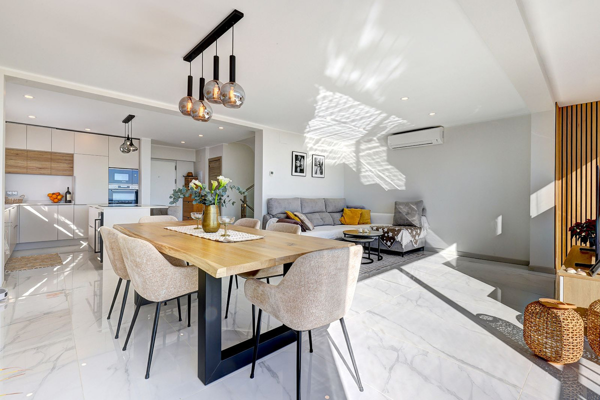 3 Bed Townhouse for sale in Torreblanca Costa Del Sol, Málaga, Spain