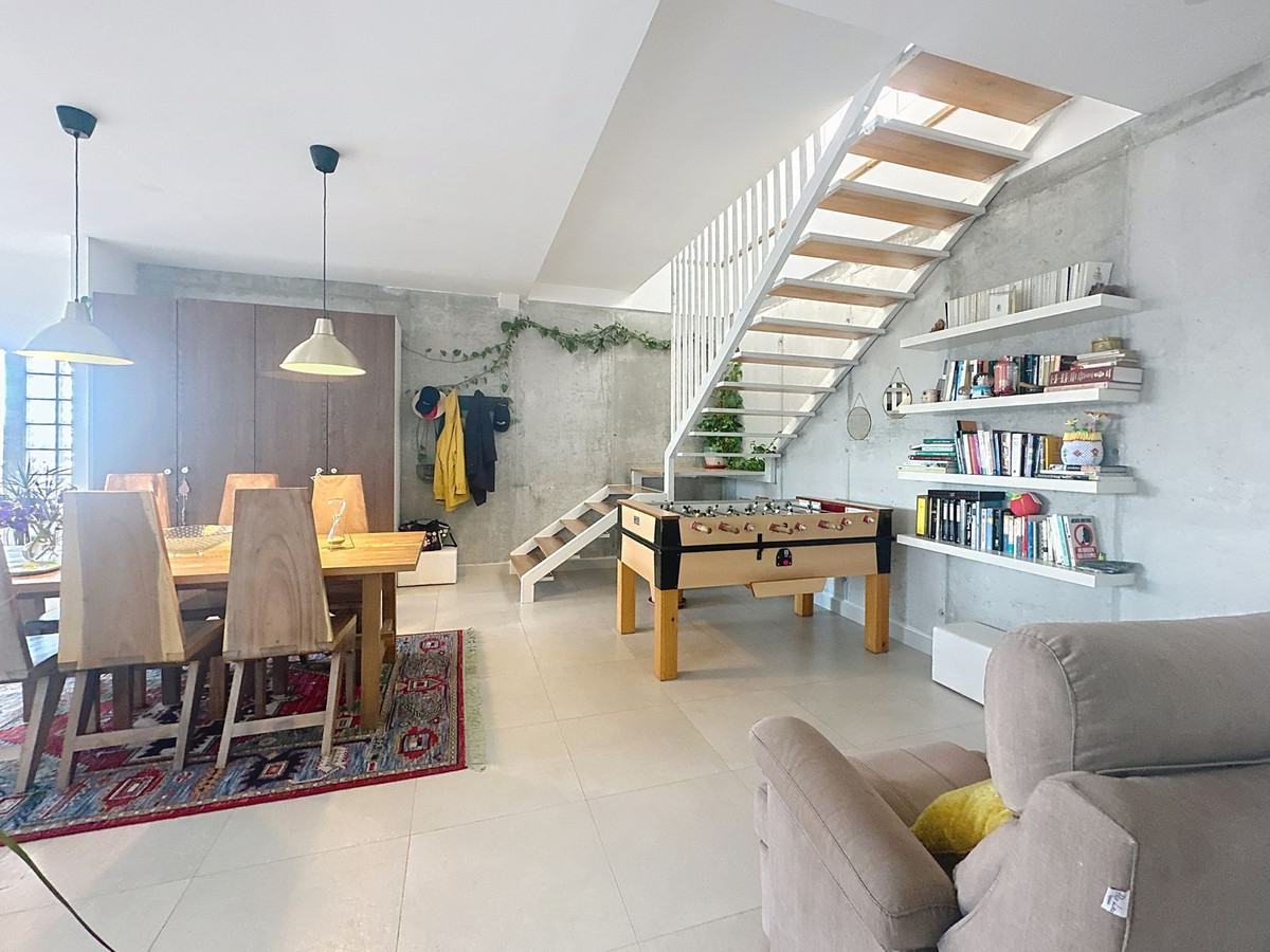 Se vende Villa - Chalet de 5 dormitorios en Costa Del Sol, Málaga, España