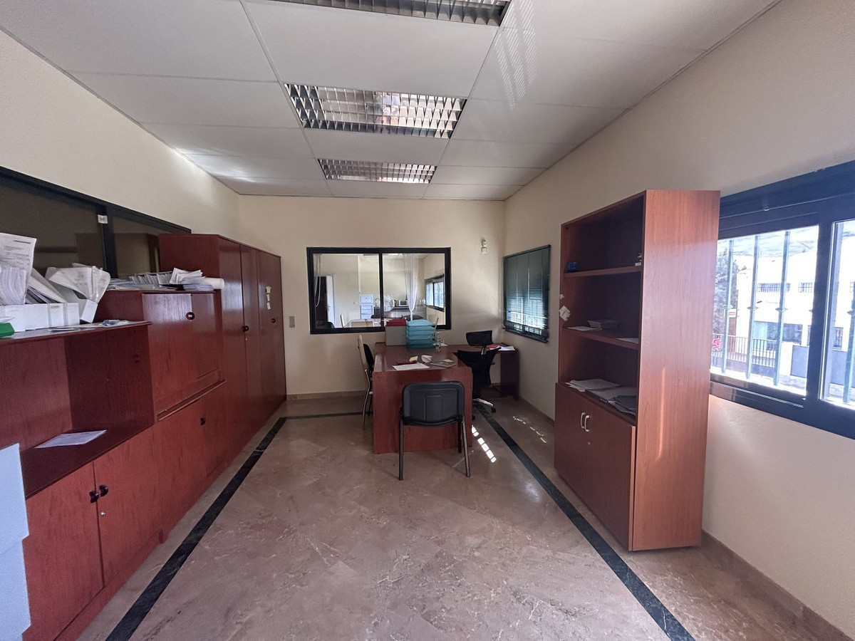 Se vende Negocio de 12 dormitorios en Costa Del Sol, Málaga, España