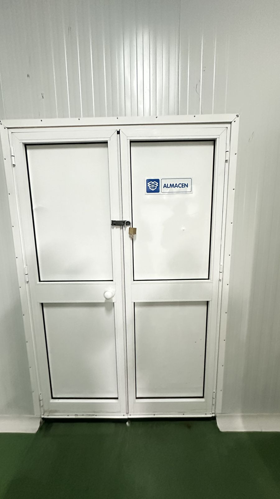 Se vende Negocio de 12 dormitorios en Costa Del Sol, Málaga, España