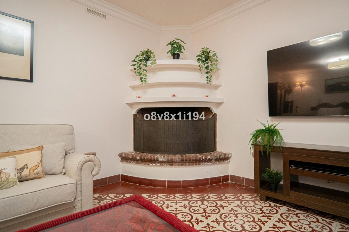Se vende Villa - Chalet de 5 dormitorios en Costa Del Sol, Málaga, España