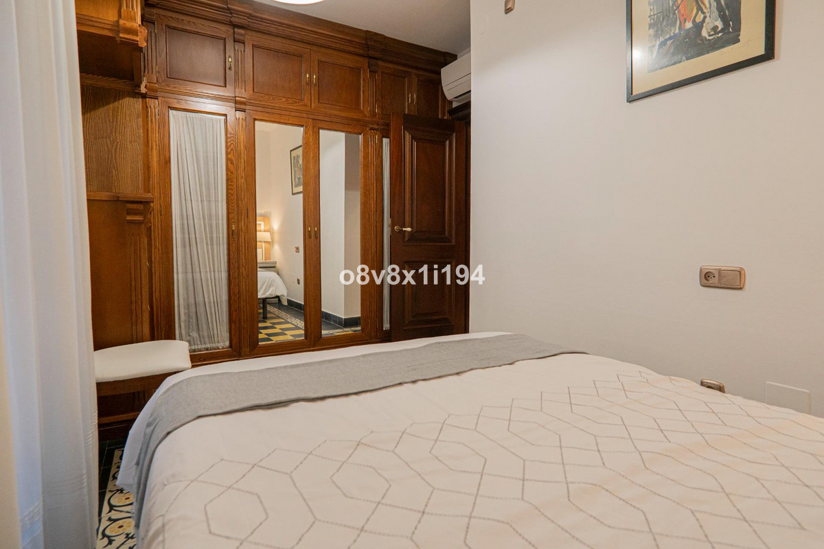 Se vende Villa - Chalet de 5 dormitorios en Costa Del Sol, Málaga, España