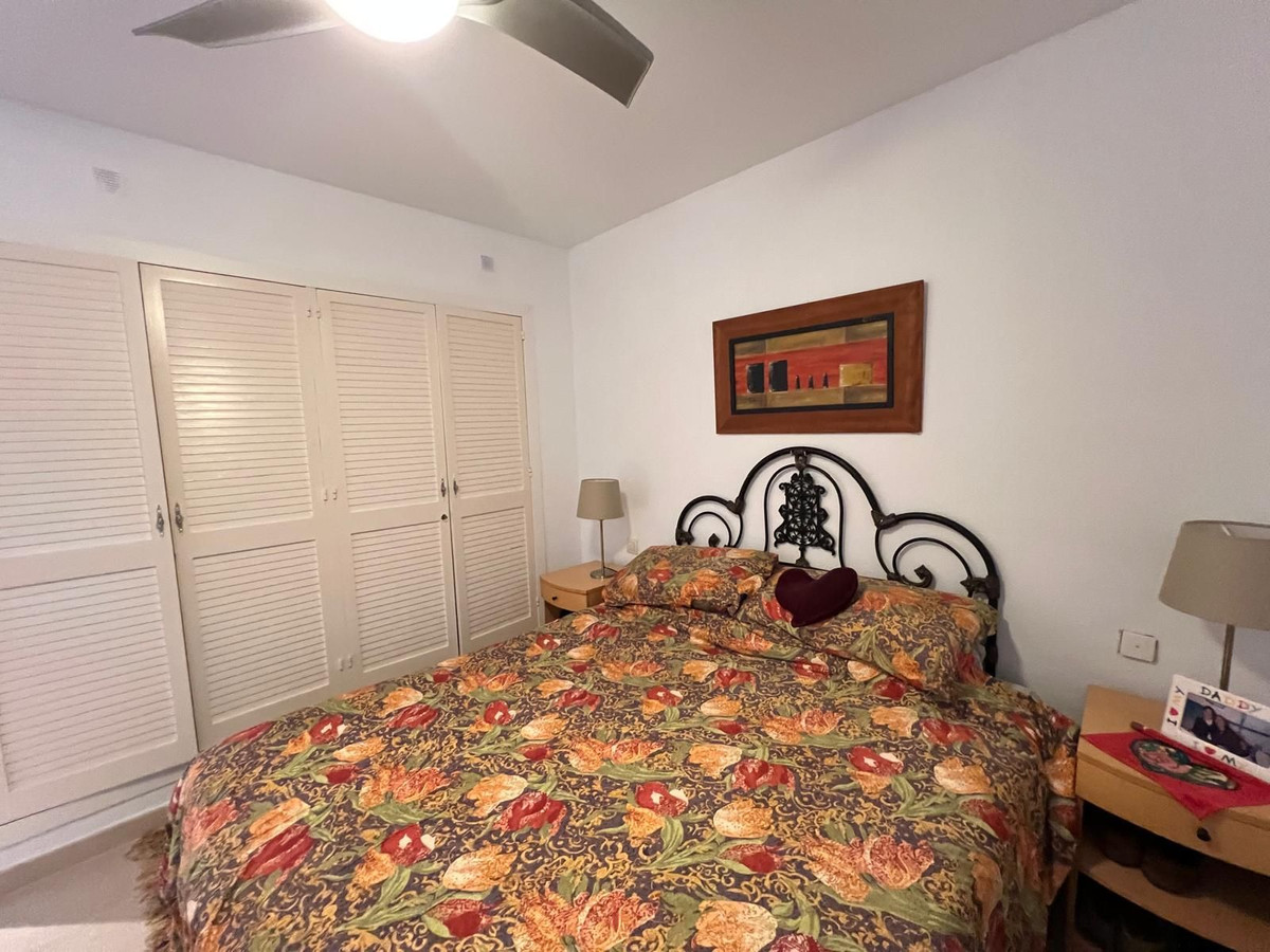 1 Bed Apartment for sale in Aloha Costa Del Sol, Málaga, Spain