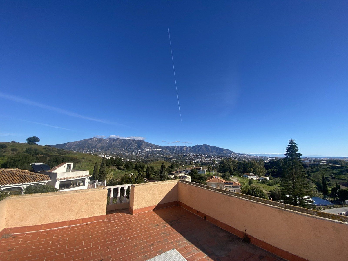 6 Bed Townhouse for sale in Mijas Costa Costa Del Sol, Málaga, Spain