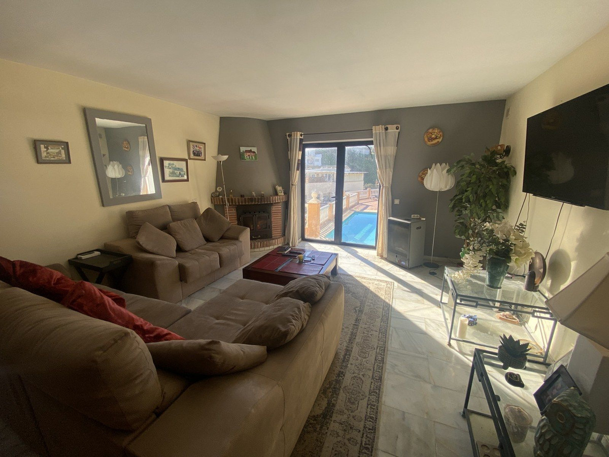 6 Bed Townhouse for sale in Mijas Costa Costa Del Sol, Málaga, Spain