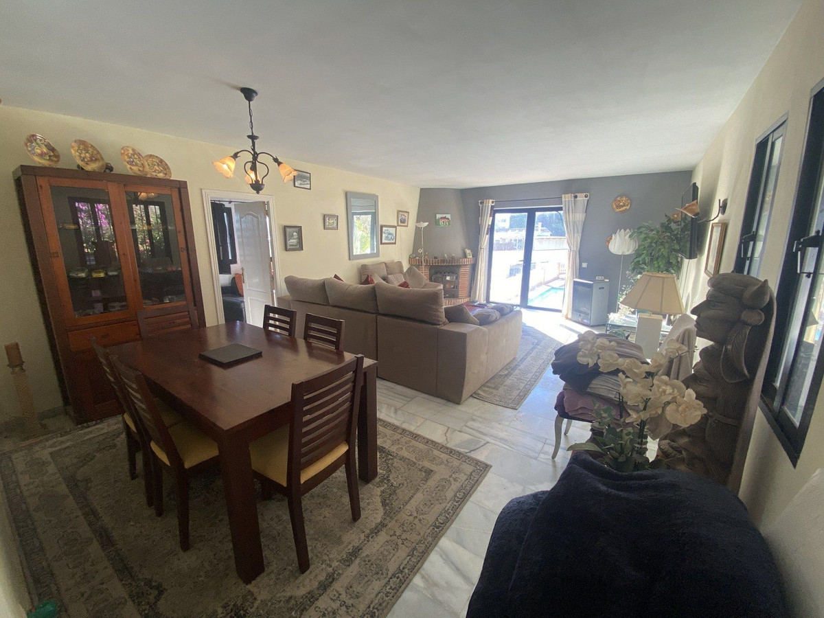 6 Bed Townhouse for sale in Mijas Costa Costa Del Sol, Málaga, Spain