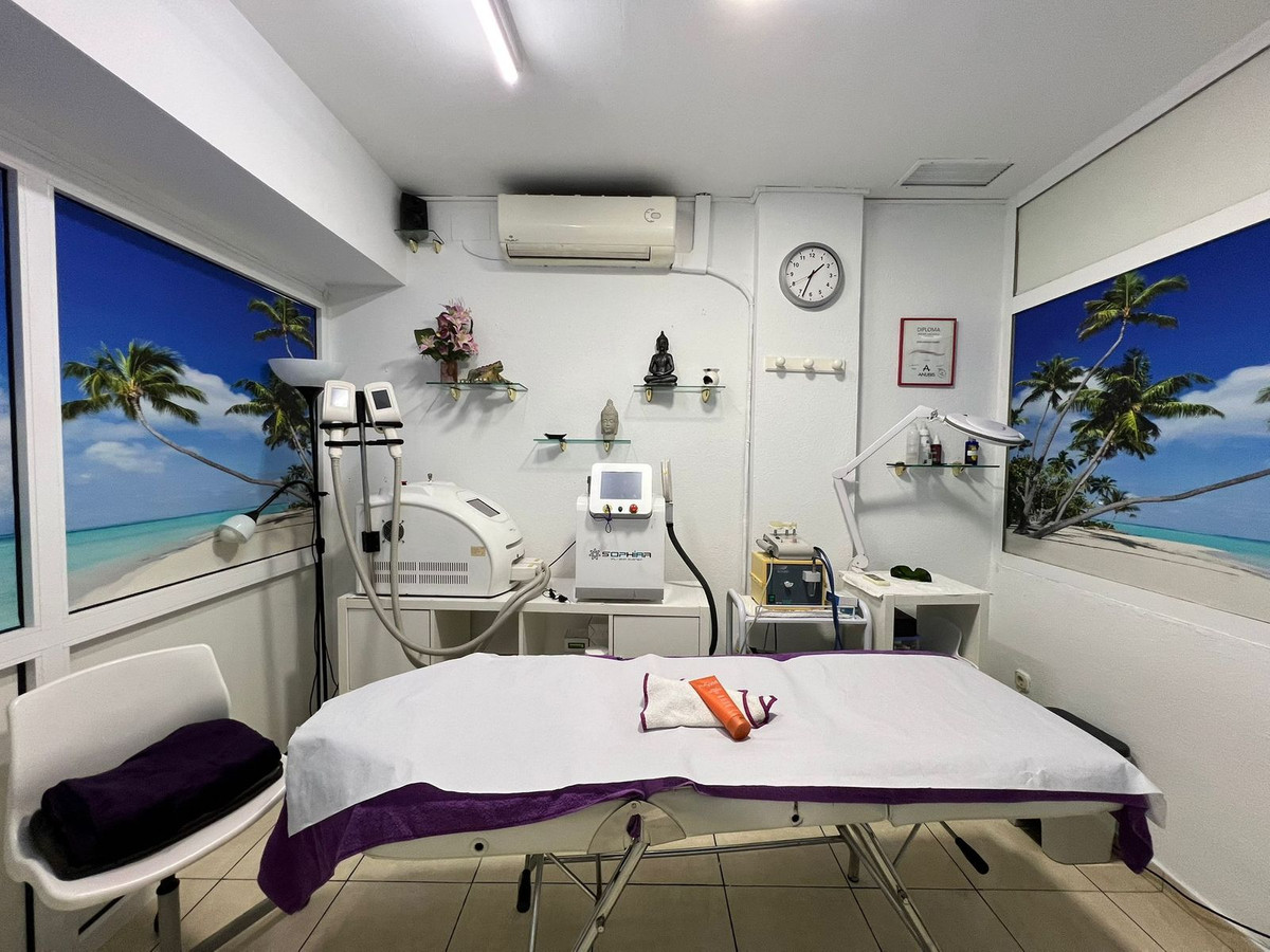 Se vende Negocio  en Costa Del Sol, Málaga, España