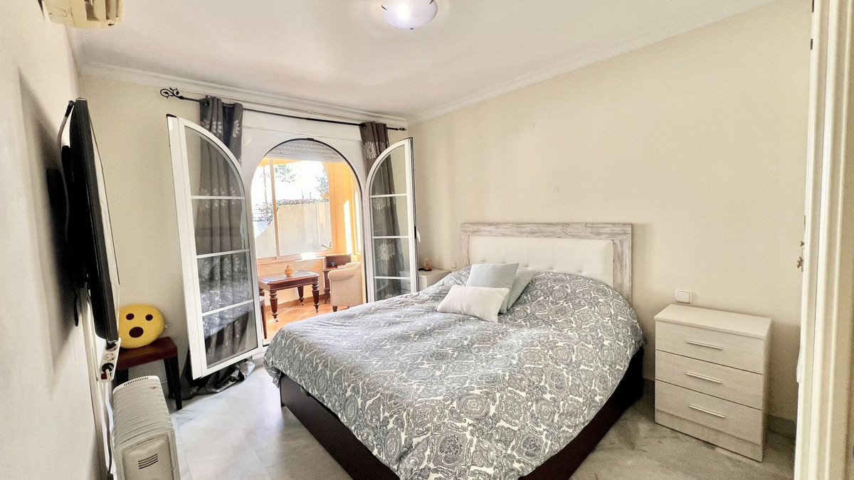 3 Bed Apartment for sale in Nueva Andalucía Costa Del Sol, Málaga, Spain