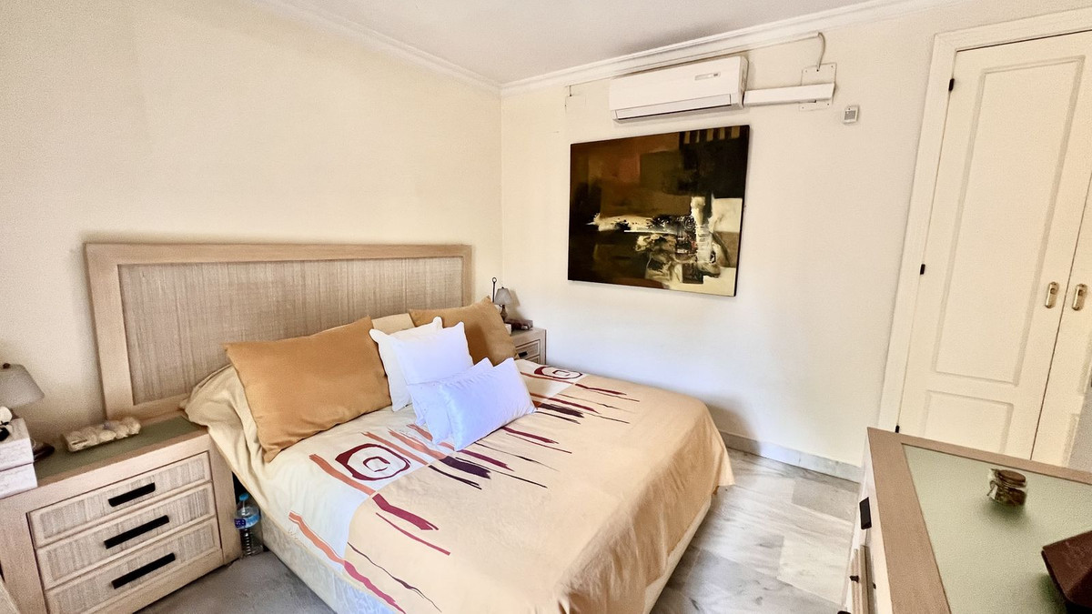 3 Bed Apartment for sale in Nueva Andalucía Costa Del Sol, Málaga, Spain