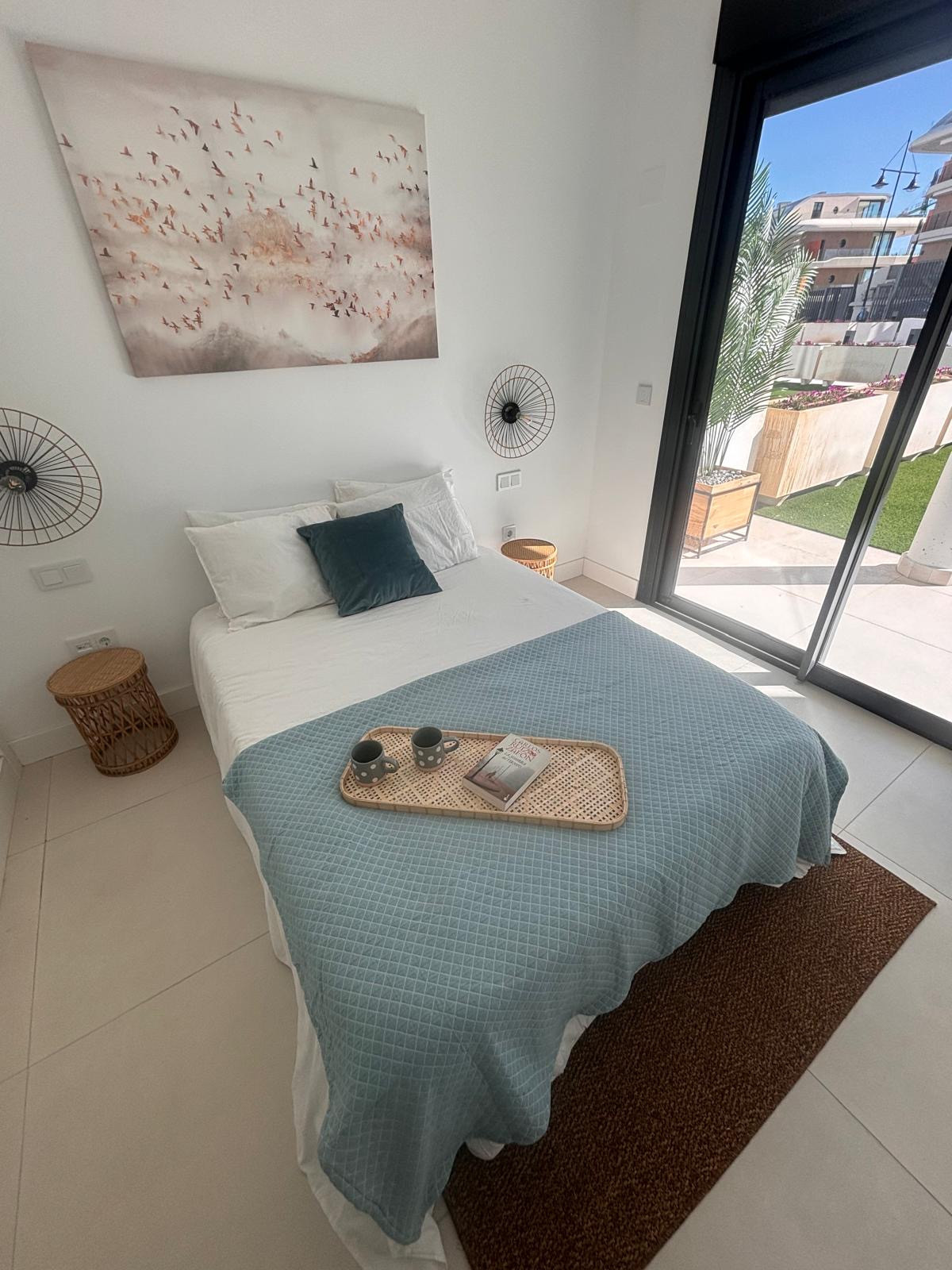 2 Bed Apartment for sale in Fuengirola Costa Del Sol, Málaga, Spain