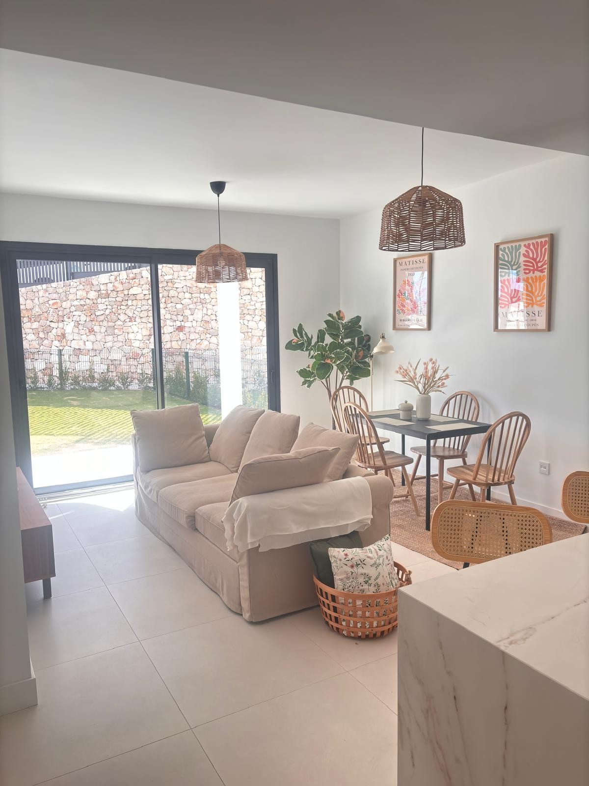 2 Bed Apartment for sale in Fuengirola Costa Del Sol, Málaga, Spain