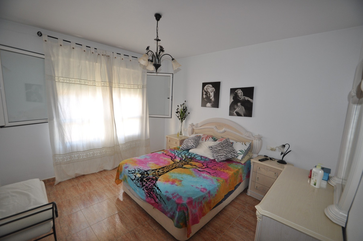 Se vende Adosada de 4 dormitorios en Costa Blanca, Alicante, España