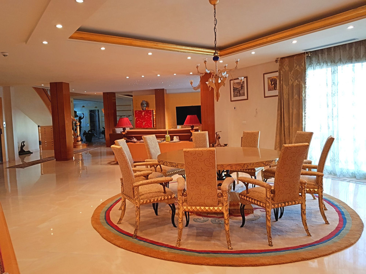 Se vende Ático de 4 dormitorios en Costa Del Sol, Málaga, España