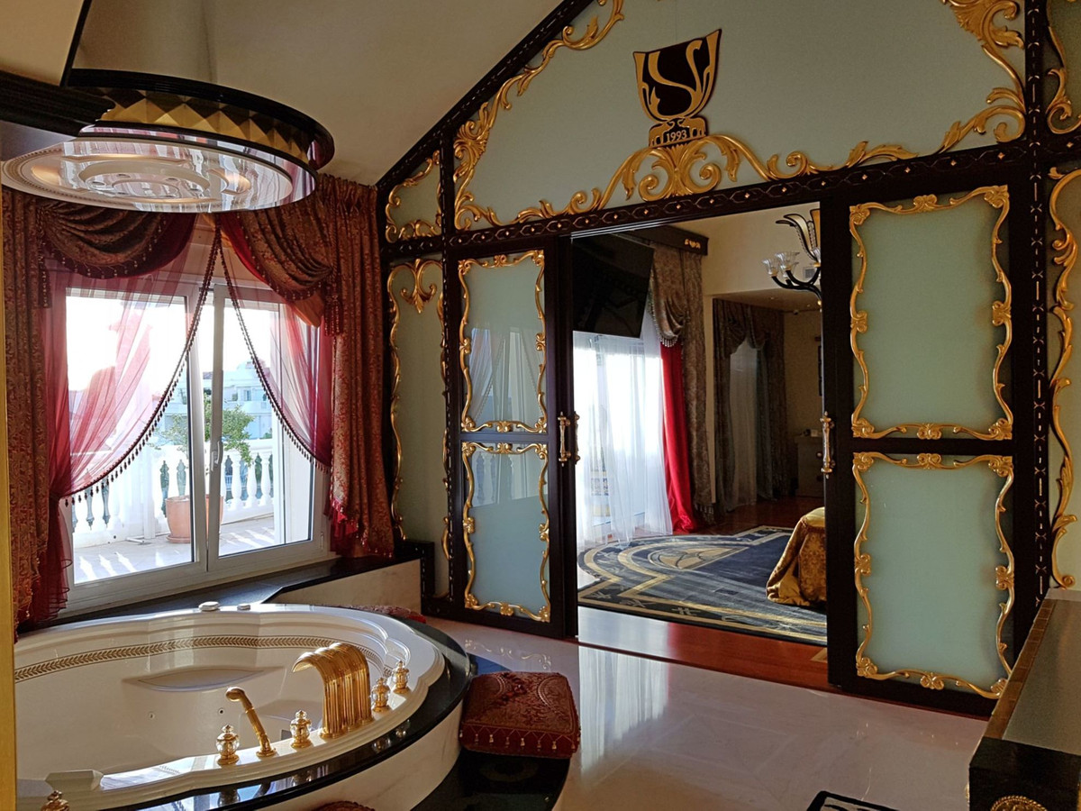 Se vende Ático de 4 dormitorios en Costa Del Sol, Málaga, España
