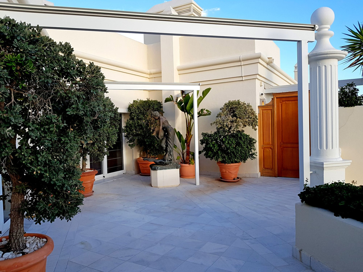 Se vende Ático de 4 dormitorios en Costa Del Sol, Málaga, España