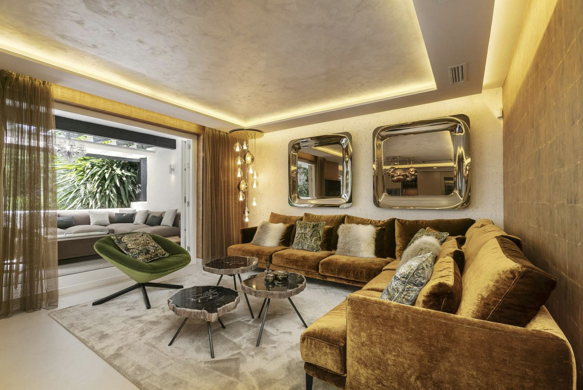 2 Bed Apartment for sale in Marbella Costa Del Sol, Málaga, Spain