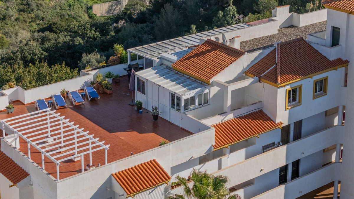 3 Bed Apartment for sale in Benalmadena Costa Del Sol, Málaga, Spain