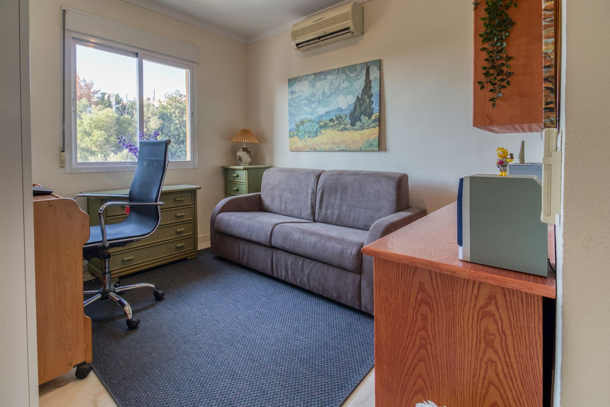 3 Bed Apartment for sale in Benalmadena Costa Del Sol, Málaga, Spain