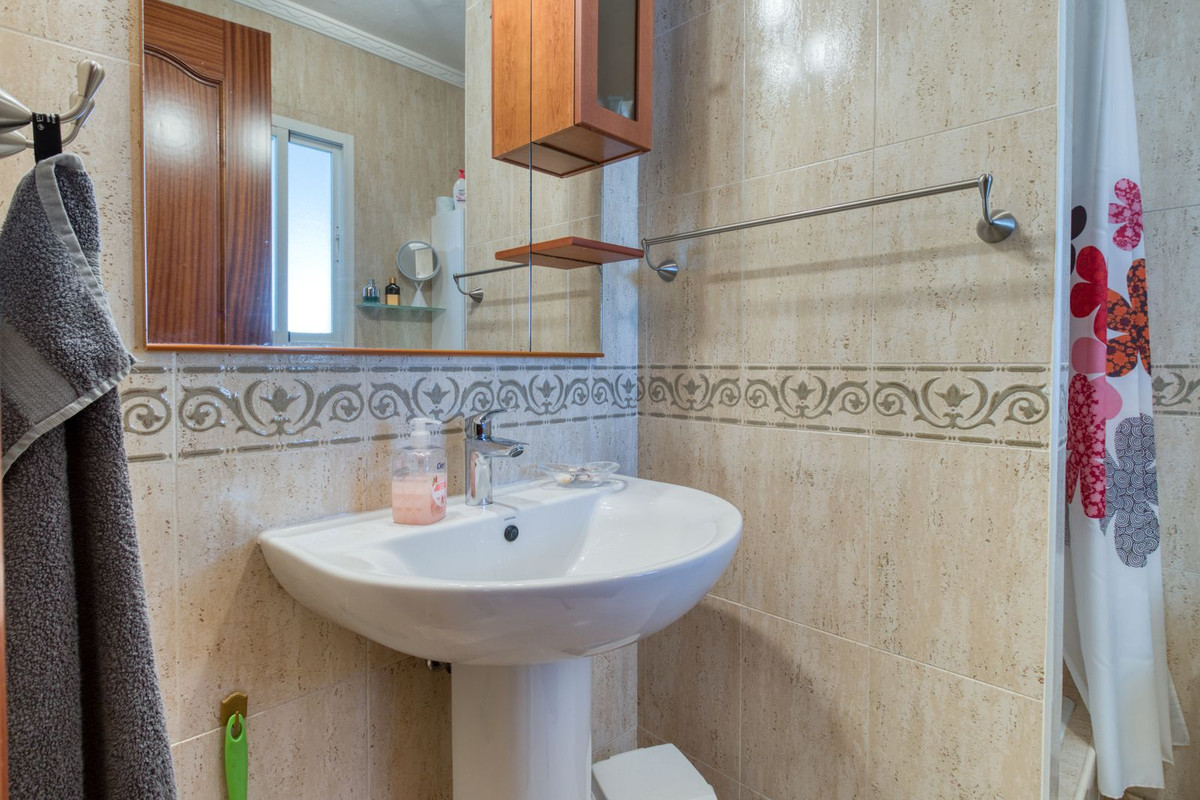3 Bed Apartment for sale in Benalmadena Costa Del Sol, Málaga, Spain