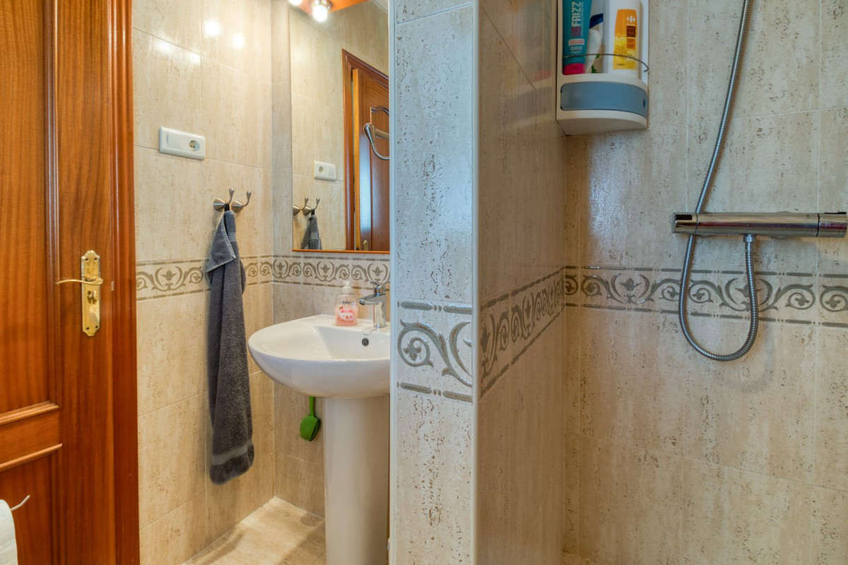 3 Bed Apartment for sale in Benalmadena Costa Del Sol, Málaga, Spain