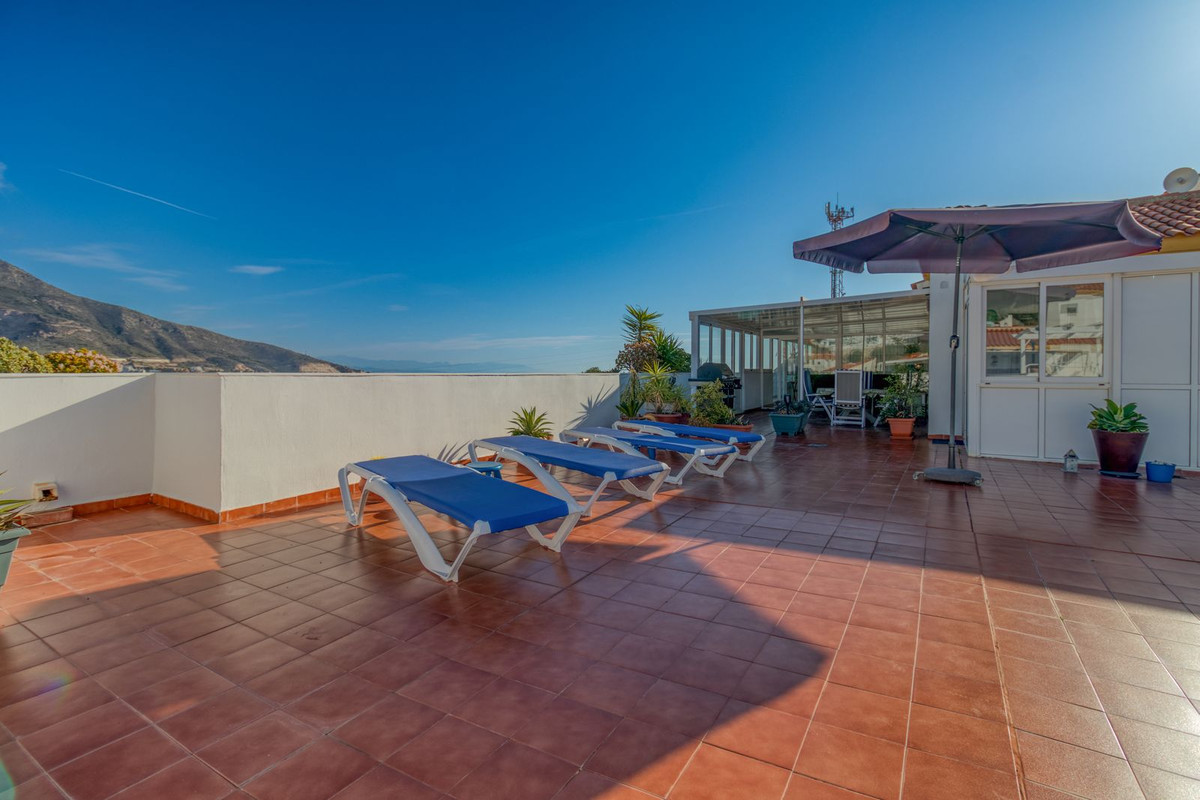 3 Bed Apartment for sale in Benalmadena Costa Del Sol, Málaga, Spain