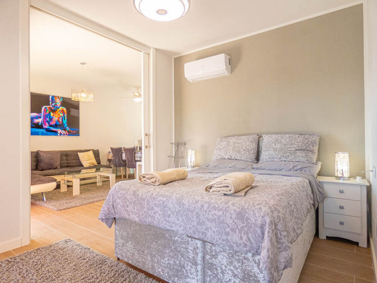 Se vende Apartamento Planta Media de 2 dormitorios en Costa Blanca, Alicante, España