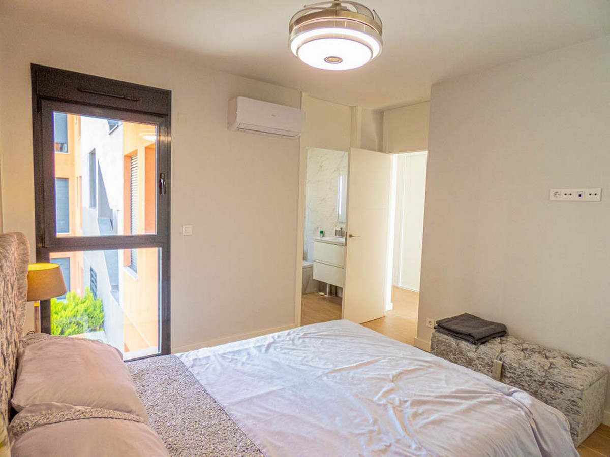 Se vende Apartamento Planta Media de 2 dormitorios en Costa Blanca, Alicante, España