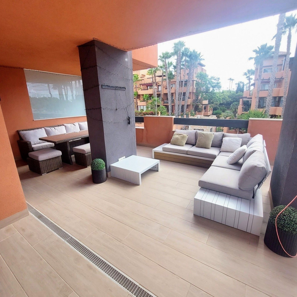 Se vende Apartamento Planta Media de 2 dormitorios en Costa Blanca, Alicante, España