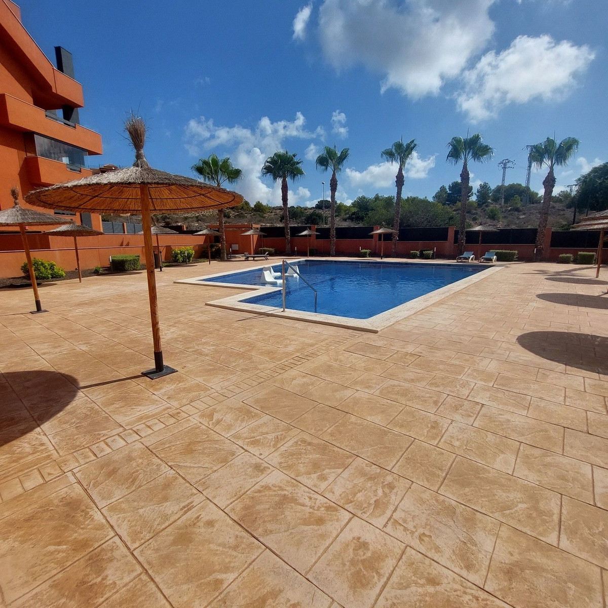 Se vende Apartamento Planta Media de 2 dormitorios en Costa Blanca, Alicante, España