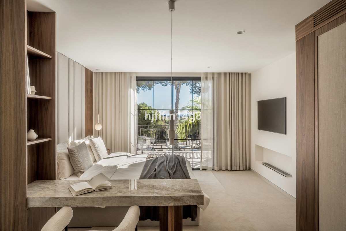 Se vende Adosada de 5 dormitorios en Costa Del Sol, Málaga, España