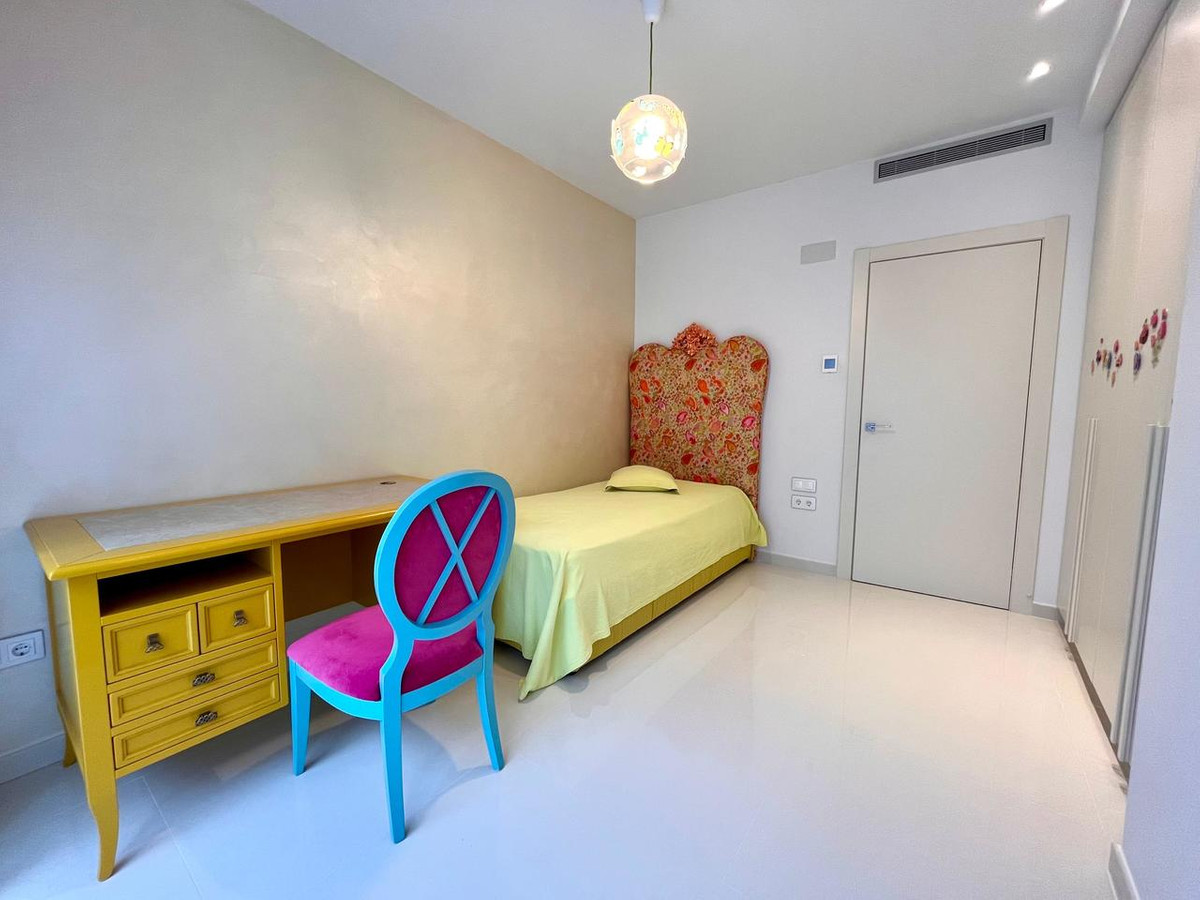 4 Bed Townhouse for sale in Dehesa De Campoamor Costa Blanca, Alicante, Spain