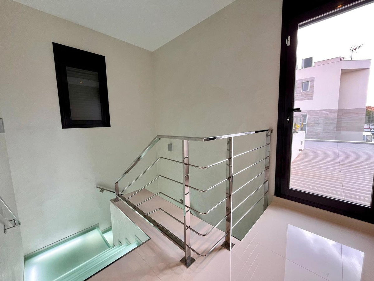4 Bed Townhouse for sale in Dehesa De Campoamor Costa Blanca, Alicante, Spain