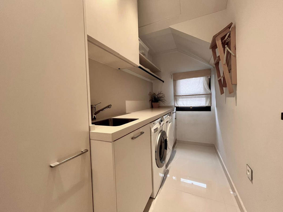 4 Bed Townhouse for sale in Dehesa De Campoamor Costa Blanca, Alicante, Spain