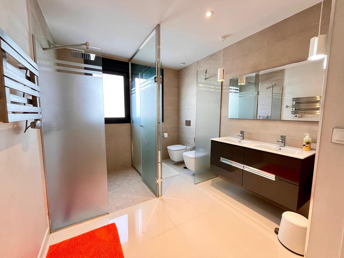 4 Bed Townhouse for sale in Dehesa De Campoamor Costa Blanca, Alicante, Spain