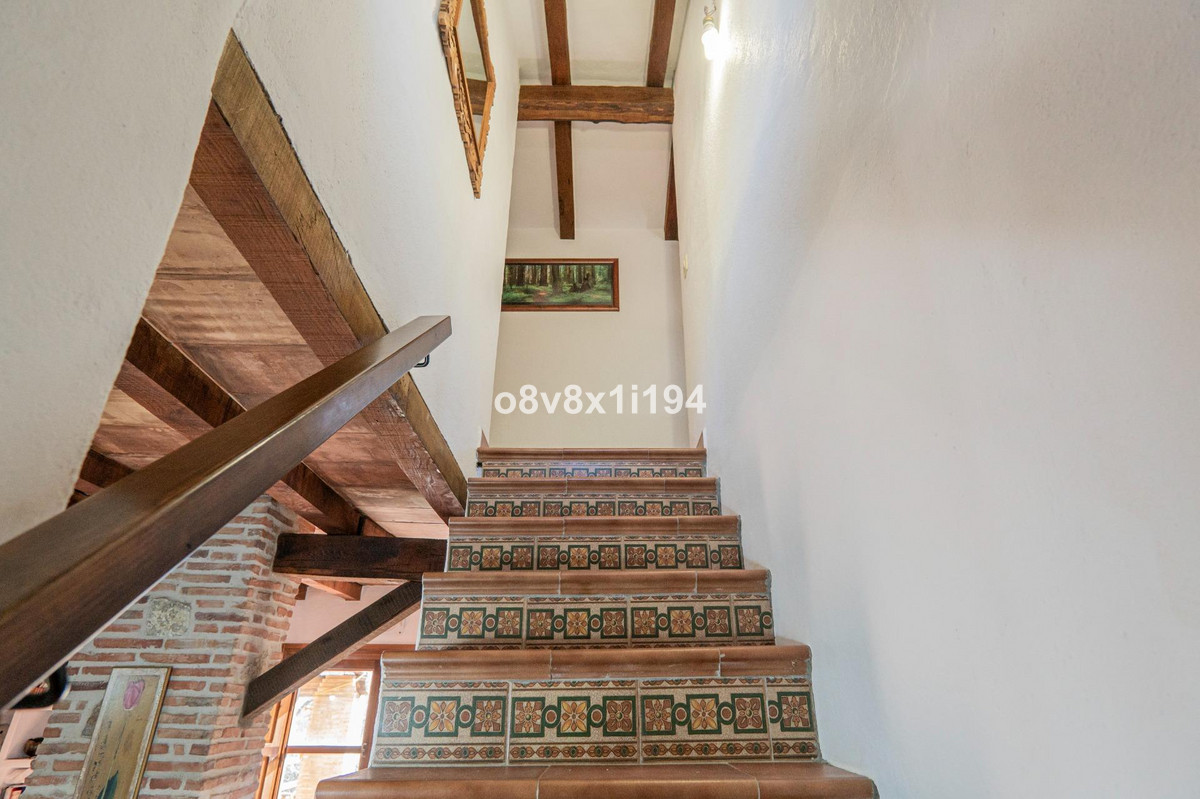 Se vende Finca - Cortijo de 5 dormitorios en Costa Del Sol, Málaga, España