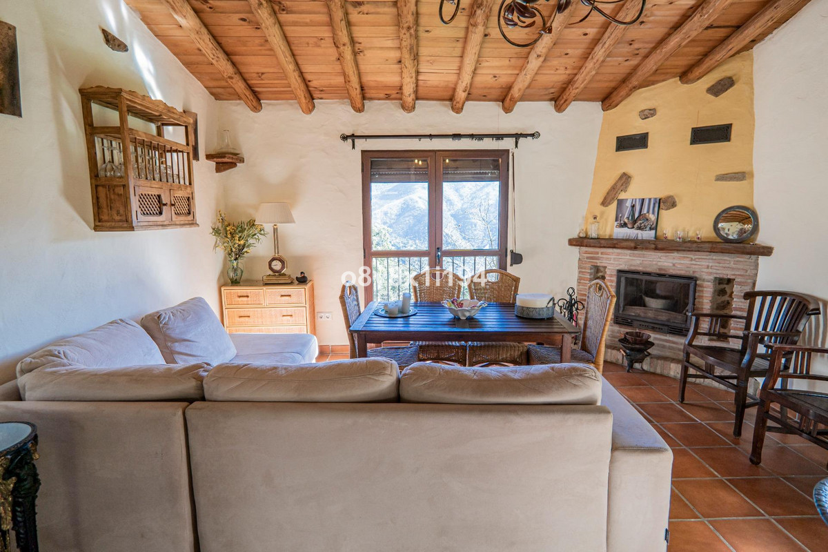 Se vende Finca - Cortijo de 5 dormitorios en Costa Del Sol, Málaga, España